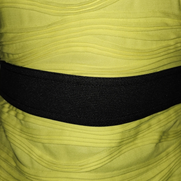 FOREVER21 Florescent yellow bodycon dress with black waist detail in size MED - Picture 5 of 15